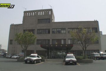 「殺す」と言って妻の首絞めて殺害しようとした男を殺人未遂容疑で逮捕 日常的にＤＶを行ってい …