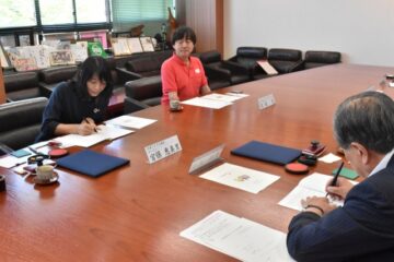 高齢者ら見守りへ 宅食ライフと協定締結―<b>三島市</b> – 伊豆新聞デジタル