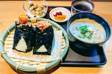 ホットスポットの街で味わうモーニング。朝から並んででも食べたい『<b>富士</b>吉田金精軒 <b>富士</b>茶庵 …