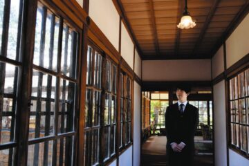 藤井聡太七冠が<b>沼津</b>で棋聖戦を振り返る 御用邸記念公園も訪問 – 東京新聞