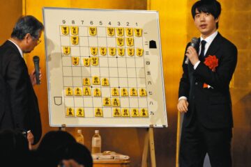「奥深い対局」藤井七冠が棋聖戦を振り返る <b>沼津</b>でトークショー – 中日新聞