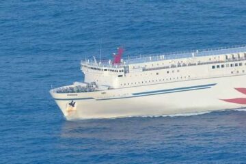 茨城・大洗港「閉鎖」で北海道・ 苫小牧港発着のフェリー4便が欠航 津波警報の解除後に折り返し …