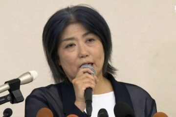 「最後までこの地域を守り抜く」学歴詐称疑惑の田久保真紀市長『続投』表明 会見で声を詰まらせ …