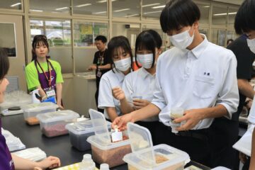 三原の中学生、地元アスパラでふりかけ作り <b>三島</b>食品が出前授業 | 中国新聞デジタル