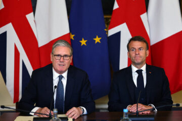 英仏、核抑止で協力強化 – 伊豆下田経済新聞