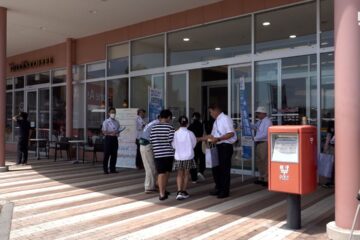 「ぜひ期日前投票を利用していただきたい」参院選PRアンバサダーらが静岡市の商業施設で …