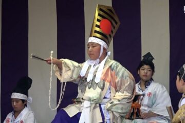 伝統の舞「稲取子供三番叟」を披露 江戸時代末期に歌舞伎役者から伝えられた静岡・東伊豆町の …