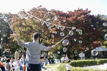 静岡県<b>小山町</b>で30年以上の歴史を誇る夏の風物詩！ 「おやまDEどんぶらこ」が開催！