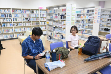 津波警報長引き「帰れない」 静岡県内、避難所で不安な夜を過ごす人も – 47NEWS