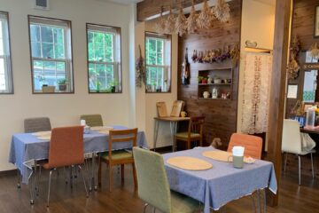 【<b>富士宮市</b>】地元の新鮮な食材が織りなす特別なランチ かわいらしい店内にも癒される素敵なカフェ