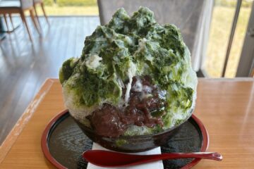 【高松市】和菓子屋さんで味わう贅沢かき氷  自家製あんこが美味しい大きくてふわふわのかき氷