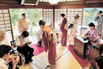 抹茶涼やか、暑さも一服 石巻・秋田屋で茶会 | 河北新報オンライン