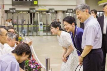 天皇ご一家、静養入り ６年ぶりに須崎御用邸（共同通信） – 熊本日日新聞社