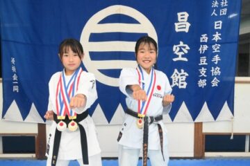 形２位 松本さん組手優勝 東海大会で活躍―<b>松崎</b>・昌空館 – 伊豆新聞デジタル