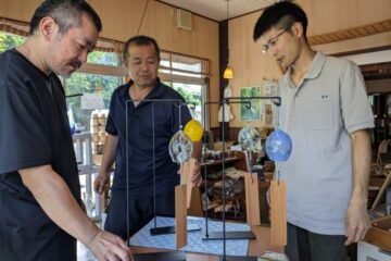 異業種3人コラボで「<b>河津</b>風鈴セット」誕生 – 伊豆新聞デジタル
