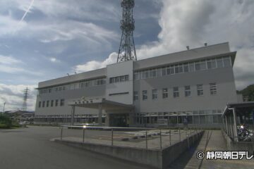 看板制作会社のゴミ置き場で塗料の瓶などが焼ける 不審火の疑いも 静岡・島田市