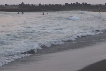 【続報】海水浴場で溺れたか…埼玉・川口市の48歳男性の死亡を確認 静岡・<b>東伊豆</b>町