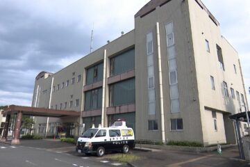 バスケをしていた男子中学生に因縁つけ腹など殴ったか 18歳アルバイト男を逮捕=静岡県警