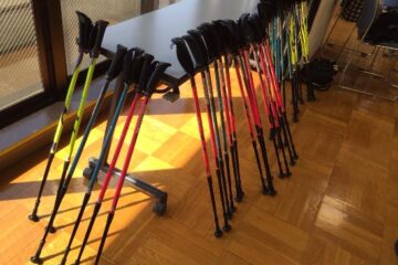 追加募集中 ノルディックウォーキング体験教室参加者募集(夜間・全1回 – 長泉町